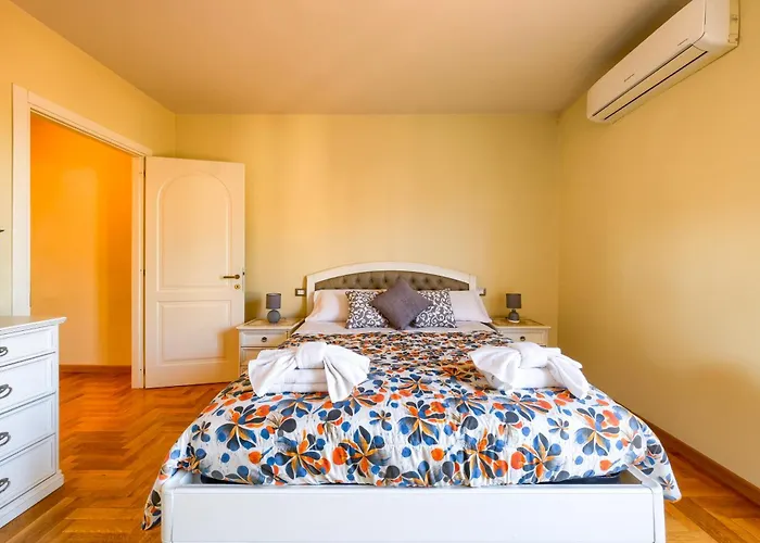 Brunelleschi Residences Apartment